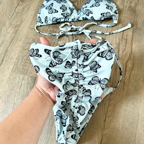 ZAFUL turquoise butterfly bikini set size 6. - Picture 4 of 11